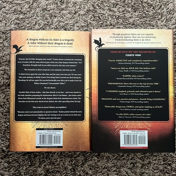 Fourth Wing and Iron Flame books - Picture 2 of 2